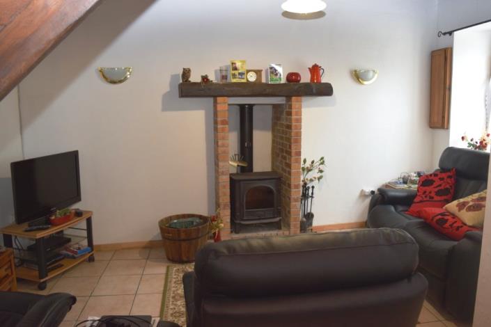 Image No.4-2 Bed House for sale