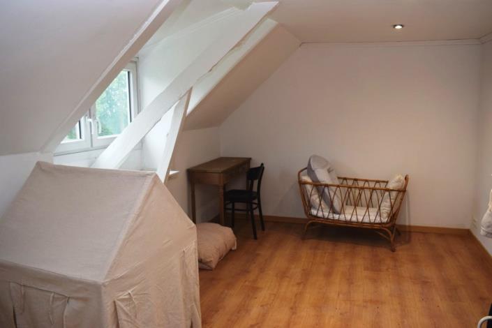 Image No.16-6 Bed House for sale