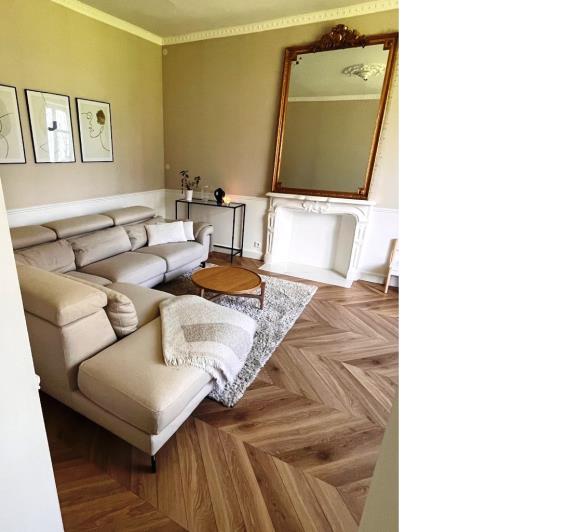 Image No.6-6 Bed House for sale