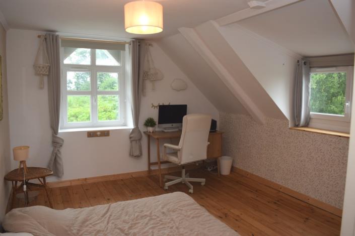 Image No.14-6 Bed House for sale