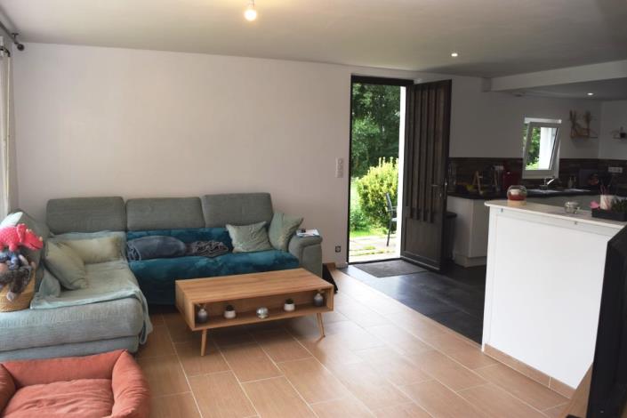 Image No.10-4 Bed House for sale