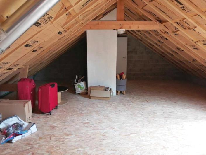 Image No.19-4 Bed House for sale