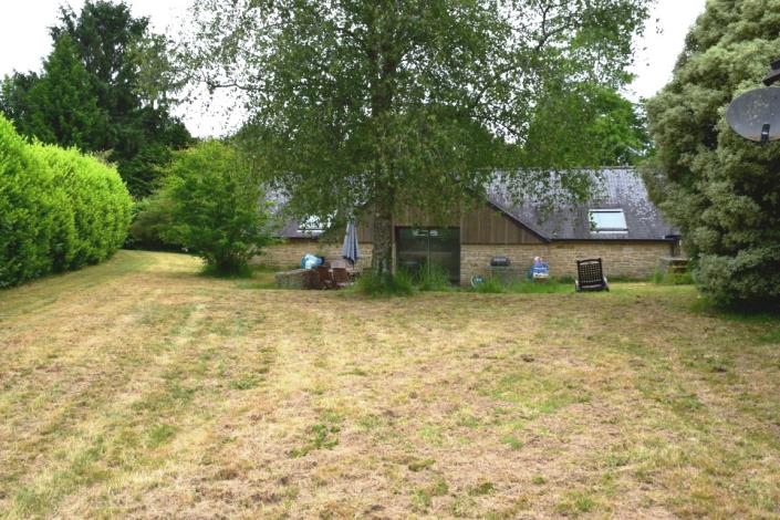 Image No.11-6 Bed House for sale