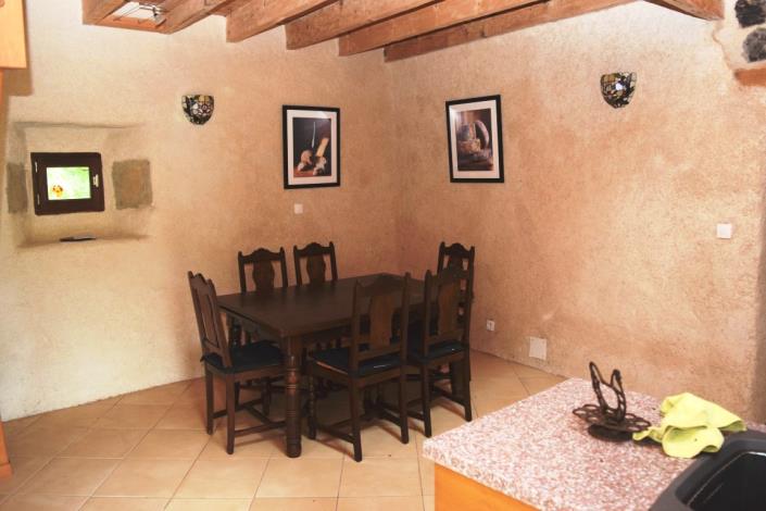 Image No.25-6 Bed House for sale