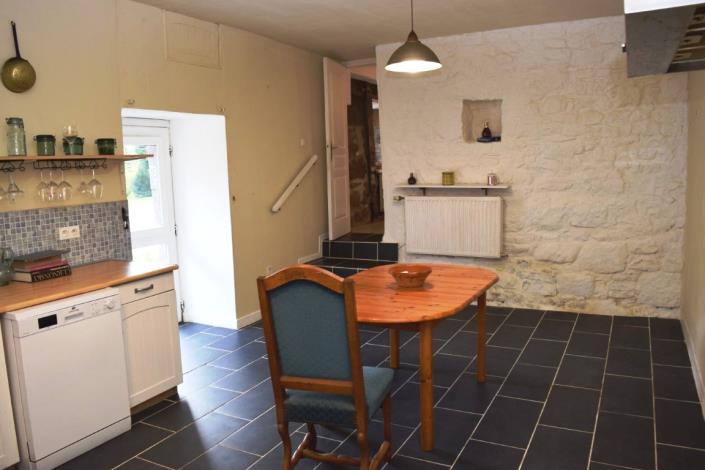 Image No.11-4 Bed House for sale