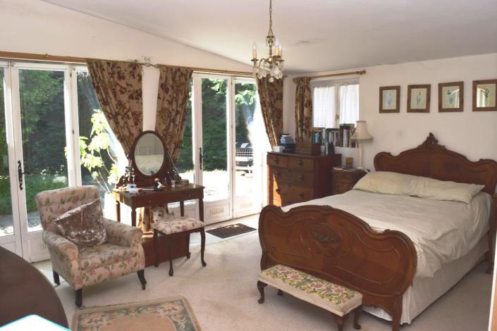 Image No.16-4 Bed House for sale