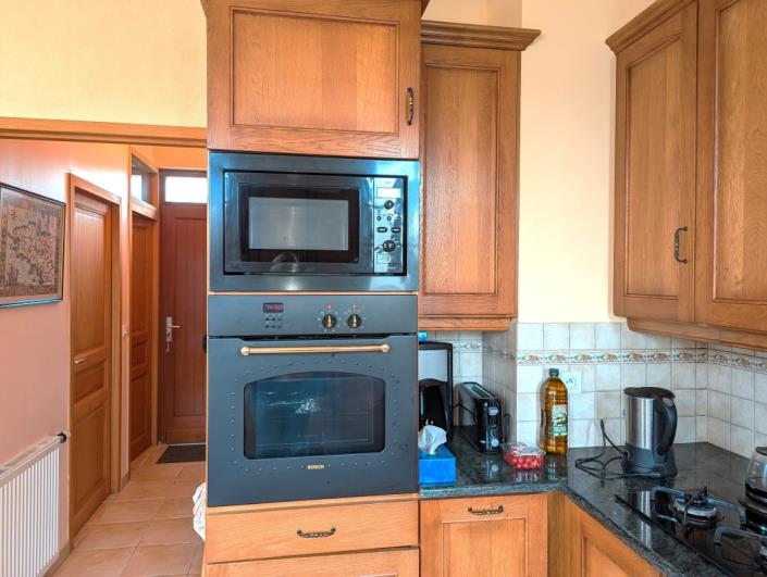 Image No.6-13 Bed House for sale