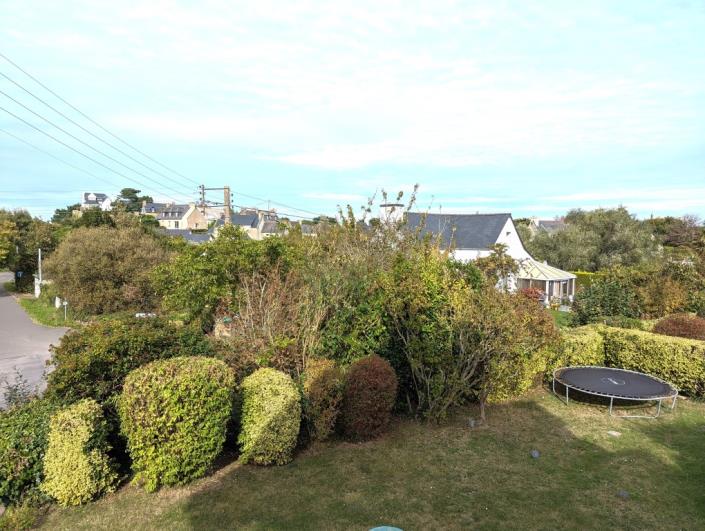 Image No.9-13 Bed House for sale