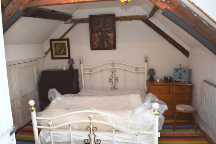 Image No.17-4 Bed House for sale