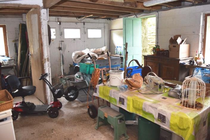 Image No.17-2 Bed House for sale