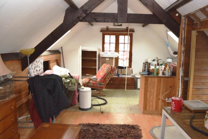 Image No.18-2 Bed House for sale