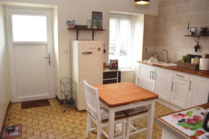 Image No.4-3 Bed Semi-Detached for sale