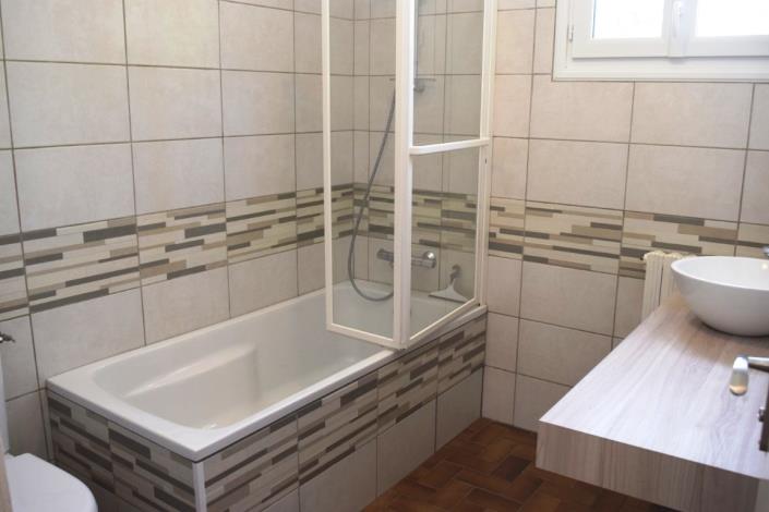 Image No.10-3 Bed House for sale