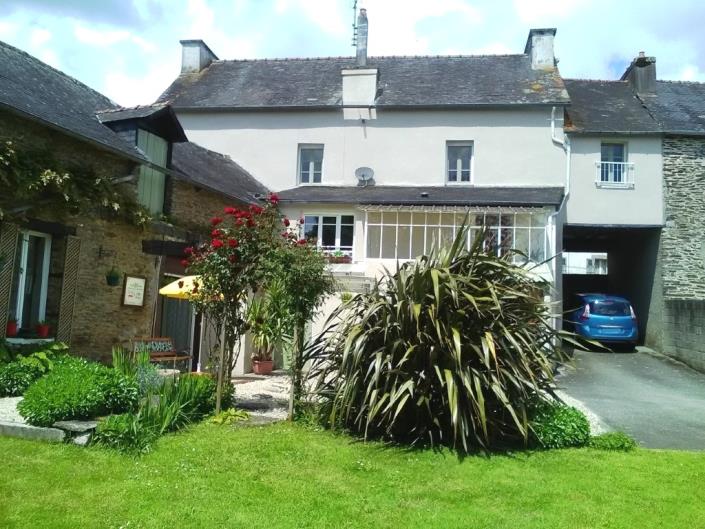 Image No.1-5 Bed House for sale