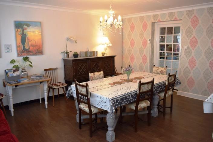 Image No.8-Maison de 5 chambres à vendre à Châteauneuf-du-Faou