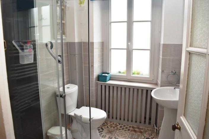 Image No.15-Maison de 5 chambres à vendre à Châteauneuf-du-Faou