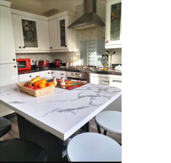 Image No.10-3 Bed House for sale