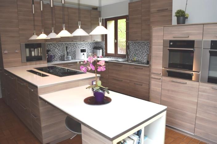 Image No.7-5 Bed House for sale