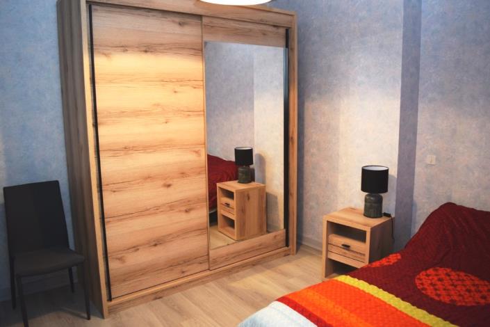 Image No.17-4 Bed House for sale