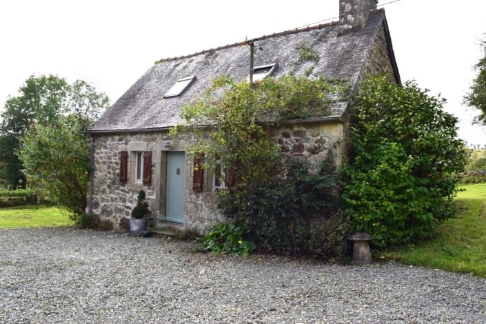 Image No.1-2 Bed House for sale