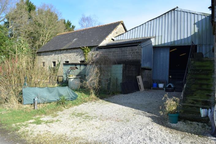 Image No.18-5 Bed House for sale