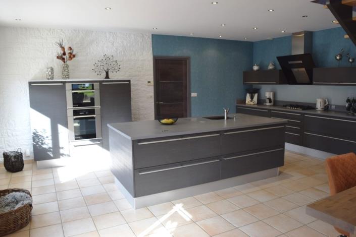 Image No.12-3 Bed House for sale