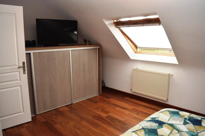 Image No.18-3 Bed House for sale