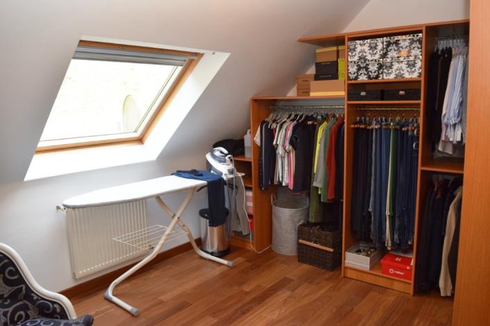 Image No.21-3 Bed House for sale