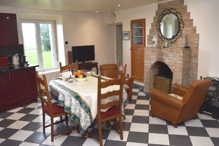 Image No.4-2 Bed House for sale