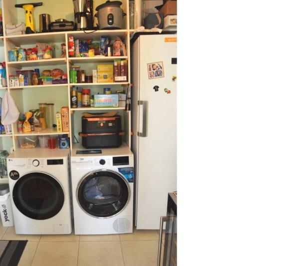 Image No.9-4 Bed House for sale