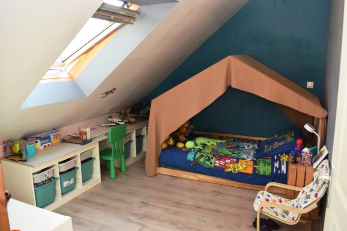 Image No.21-4 Bed House for sale