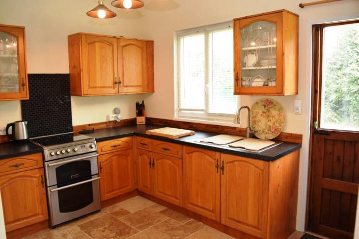 Image No.6-4 Bed House for sale