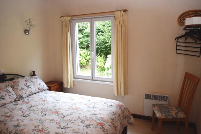 Image No.24-4 Bed House for sale