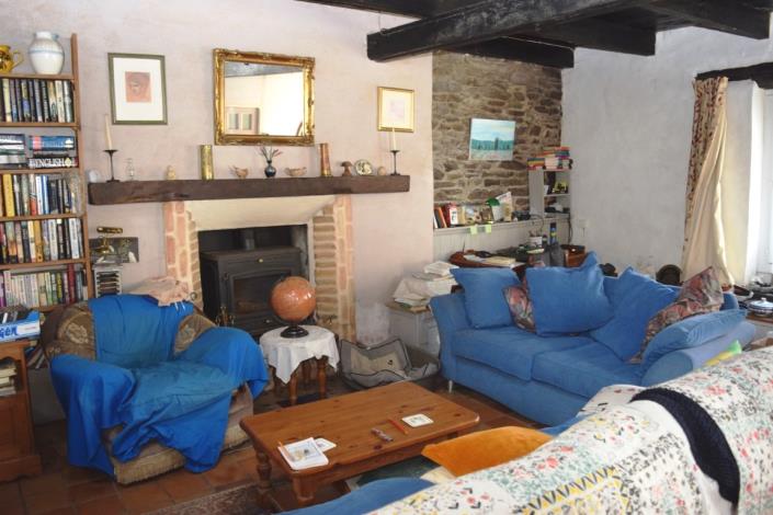 Image No.6-3 Bed House for sale