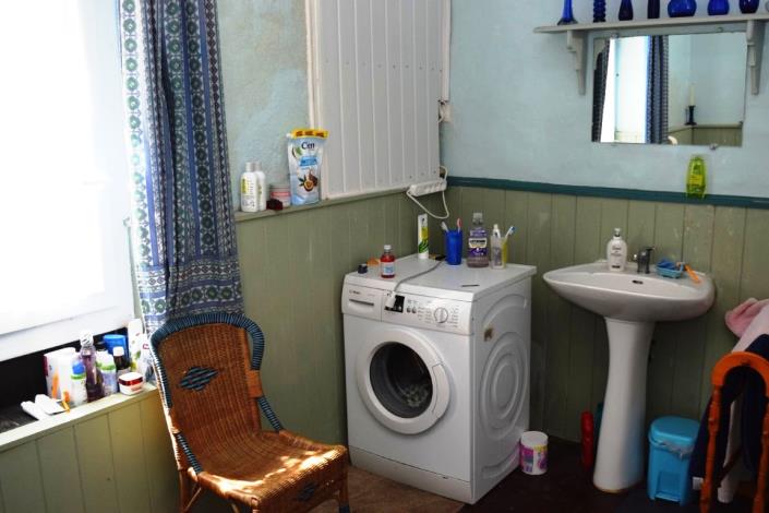 Image No.9-3 Bed House for sale