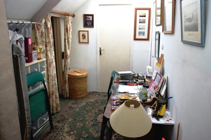 Image No.11-3 Bed House for sale