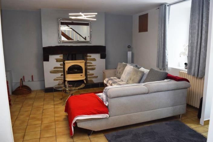 Image No.2-2 Bed House for sale