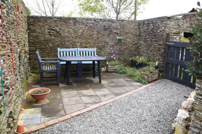 Image No.19-2 Bed House for sale