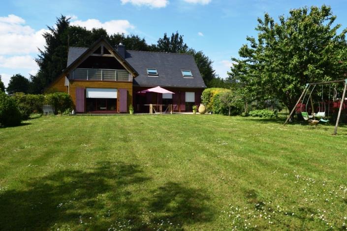 Image No.1-5 Bed House for sale