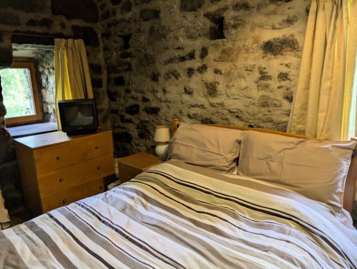 Image No.9-9 Bed Gite for sale
