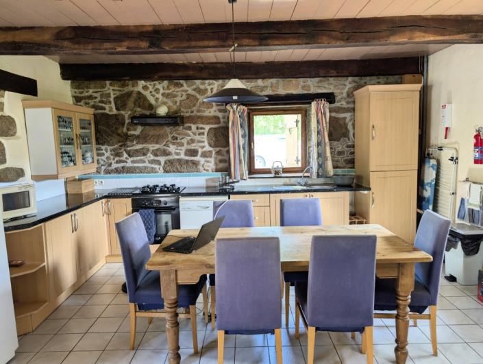 Image No.28-9 Bed Gite for sale