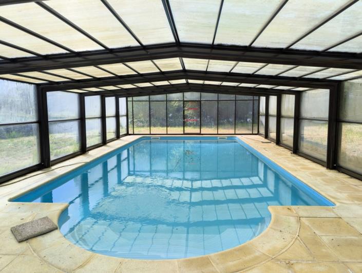 Image No.32-9 Bed Gite for sale