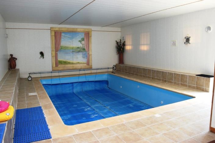 Image No.7-11 Bed House for sale