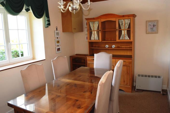 Image No.11-11 Bed House for sale