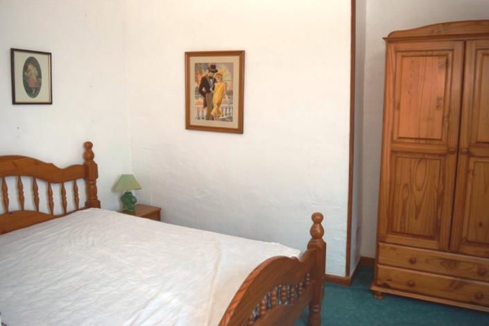 Image No.24-11 Bed House for sale