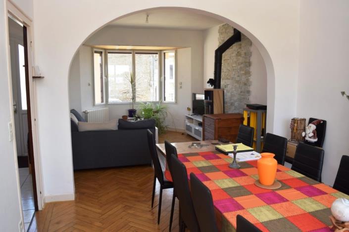 Image No.6-3 Bed House for sale