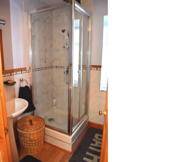 Image No.16-5 Bed House for sale