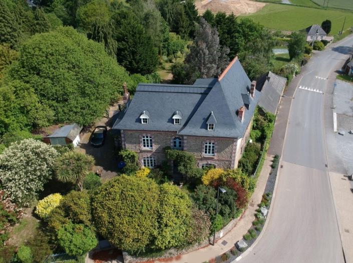 Image No.4-5 Bed House for sale