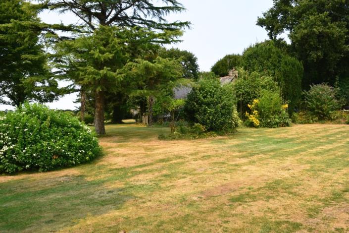 Image No.2-House for sale