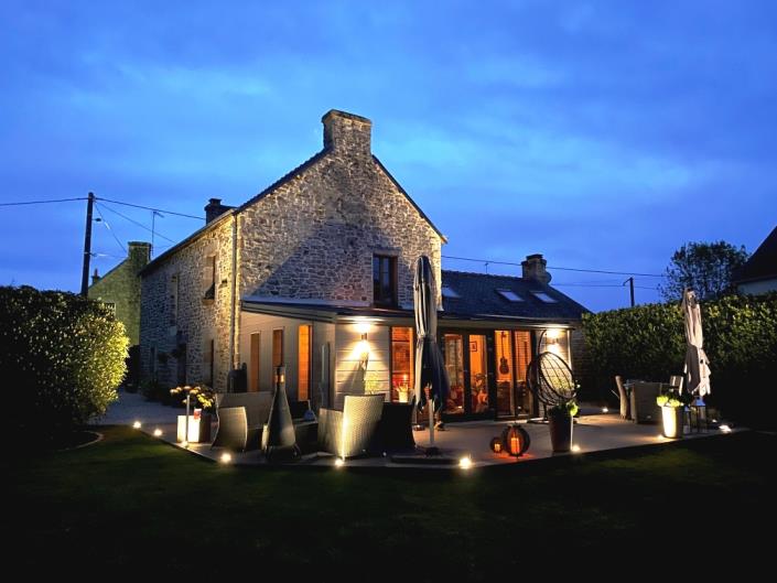 Image No.26-3 Bed House for sale